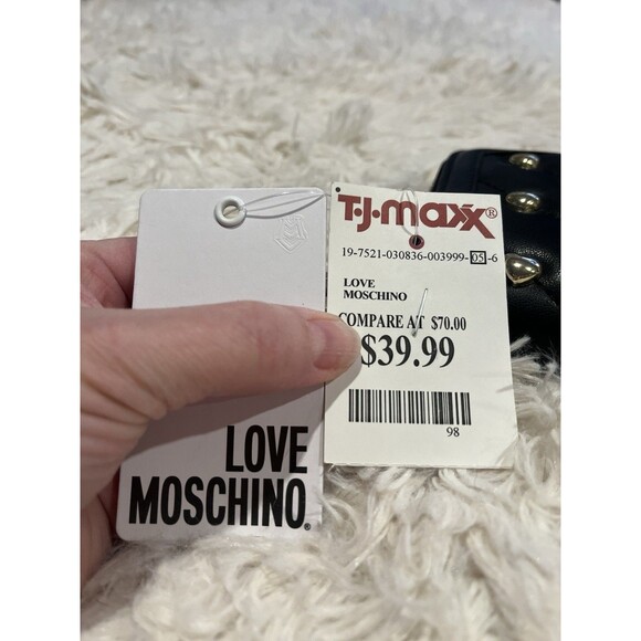 LOVE MOSCHINO Black Vegan Leather Gold Heart Studded Full Zip Wallet Red Inside - Picture 12 of 16